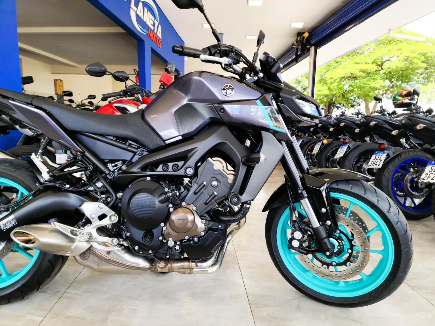 Yamaha Mt 09 2024/2025 - Usada em Goiânia - GO - Planeta Motos Goiânia