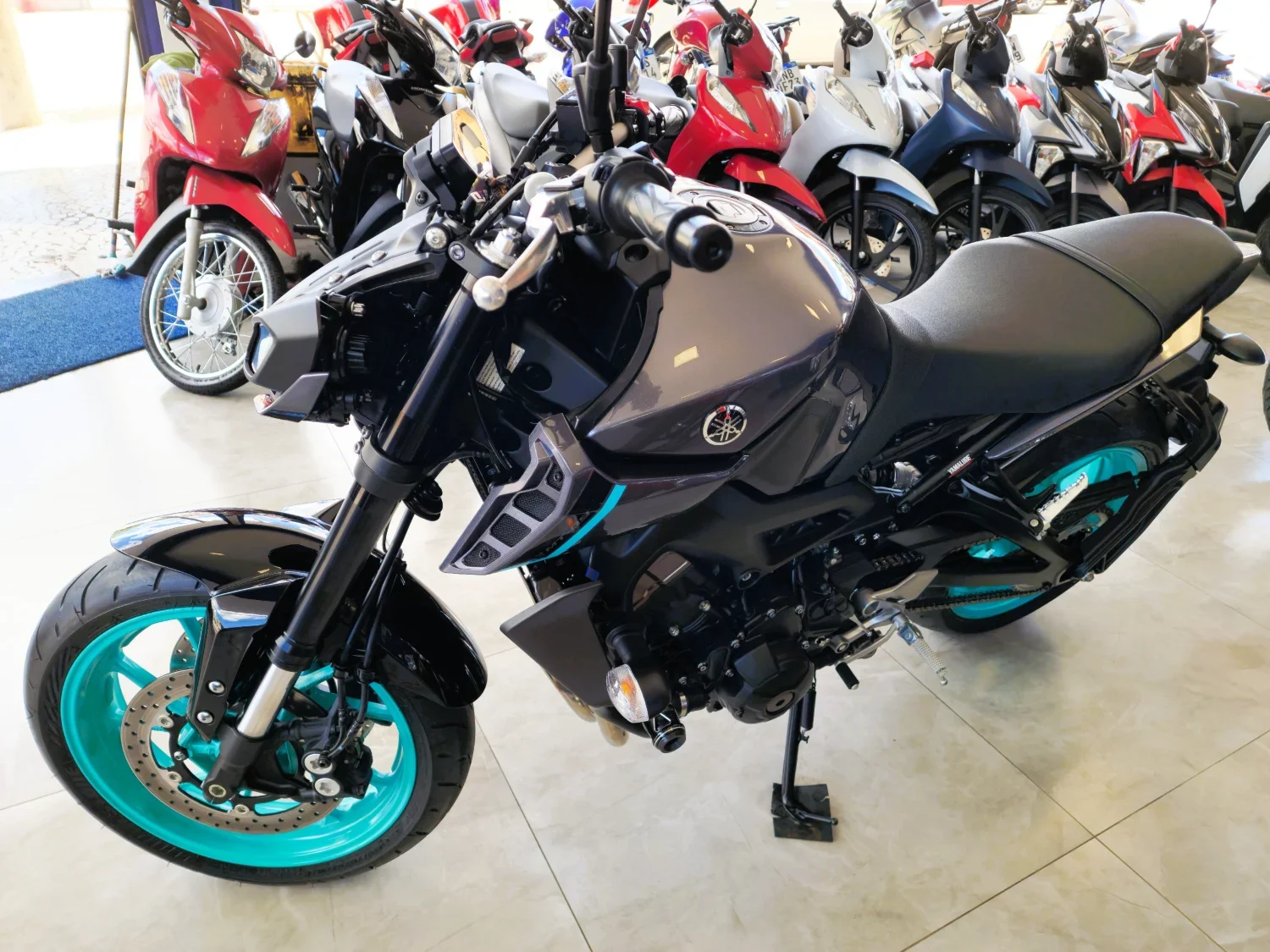 Yamaha Mt 09 2024/2025 - Usada em Goiânia - GO - Planeta Motos Goiânia