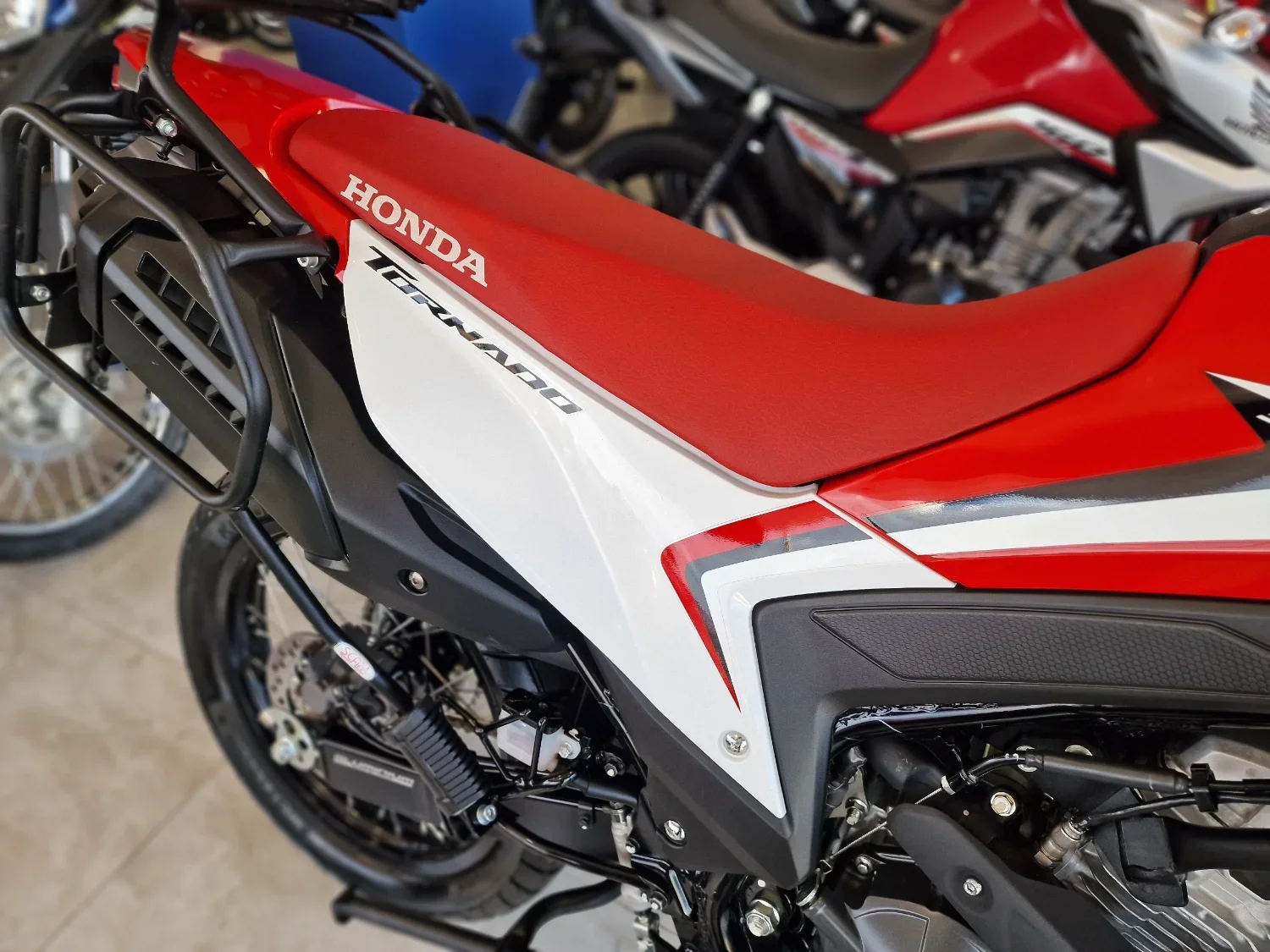 Honda XR 300L Tornado 2024/2025 - Usada em Goiânia - GO - Planeta Motos Goiânia