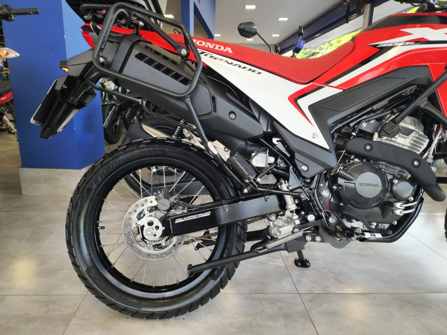 Honda XR 300L Tornado 2024/2025 - Usada em Goiânia - GO - Planeta Motos Goiânia