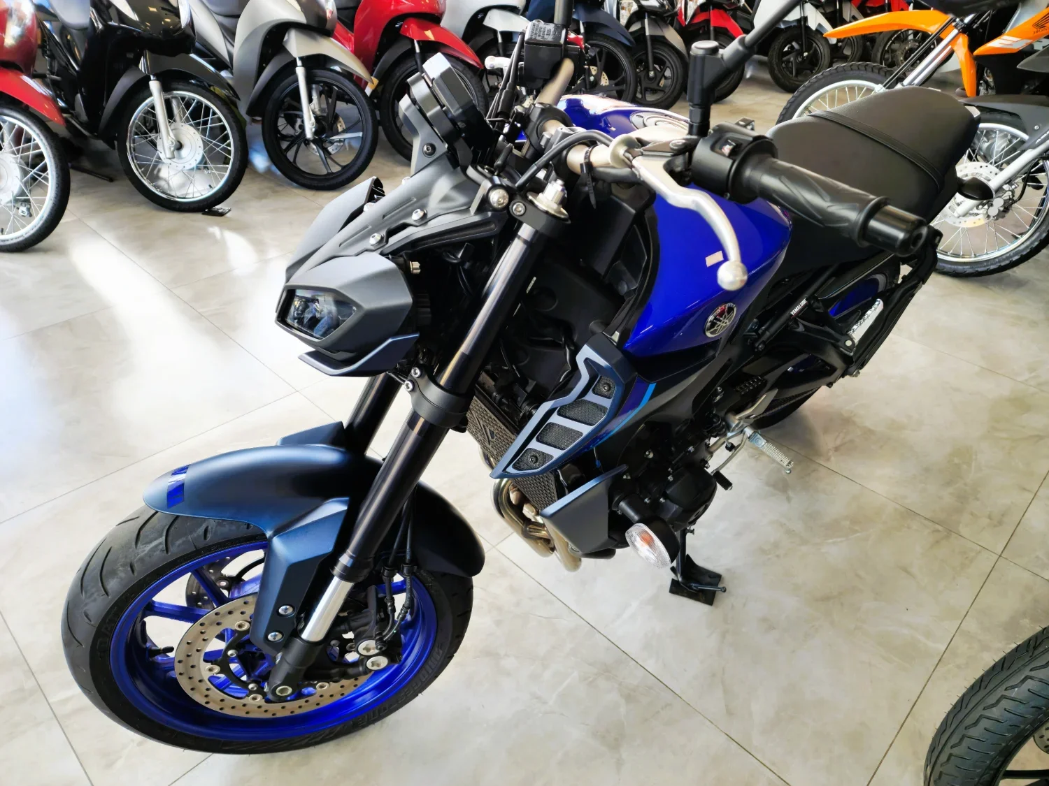 Yamaha Mt 09 2024/2025 - Usada em Goiânia - GO - Planeta Motos Goiânia