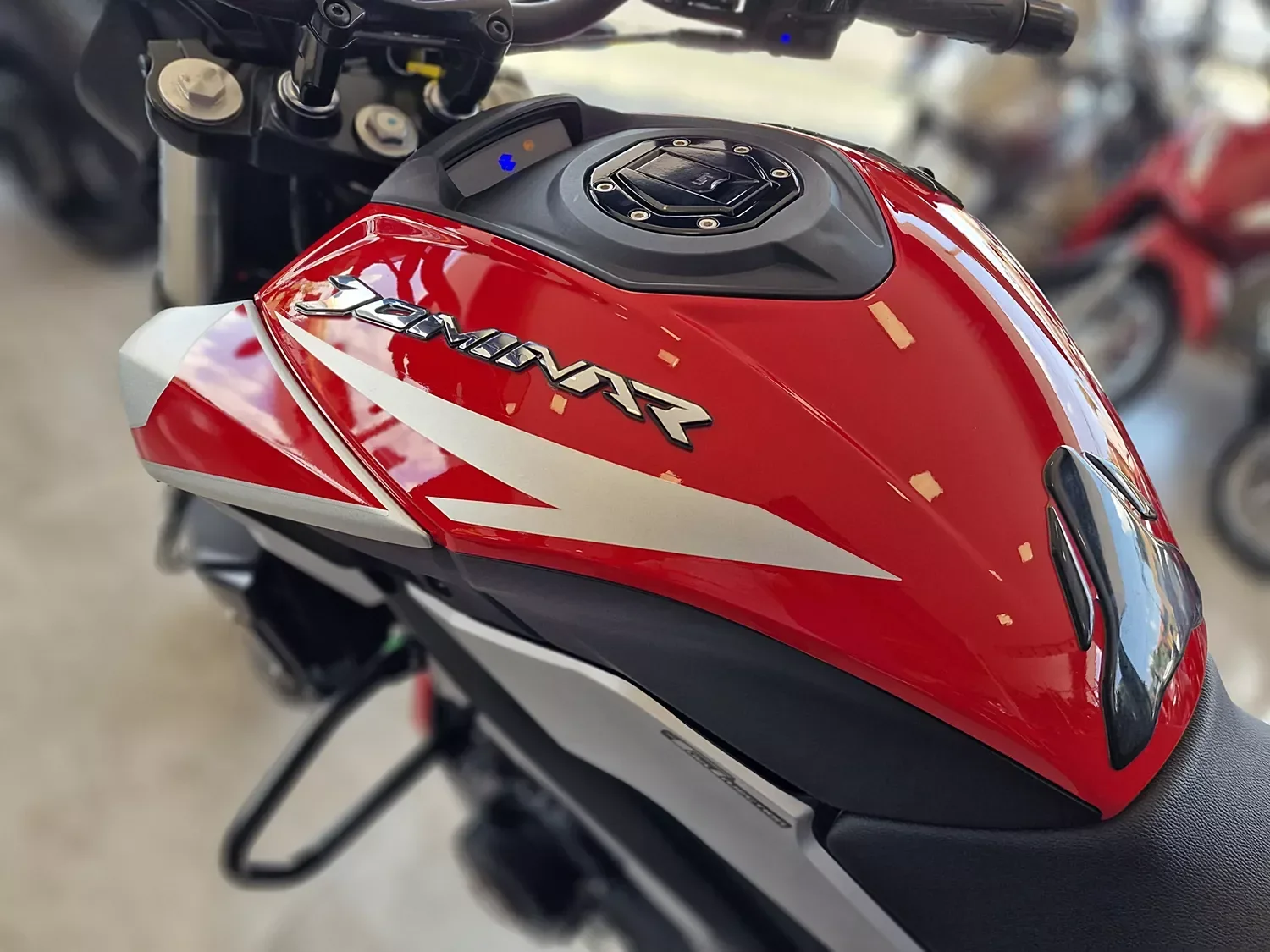 Bajaj Dominar 250 2025/2025 - Usada em Goiânia - GO - Planeta Motos Goiânia