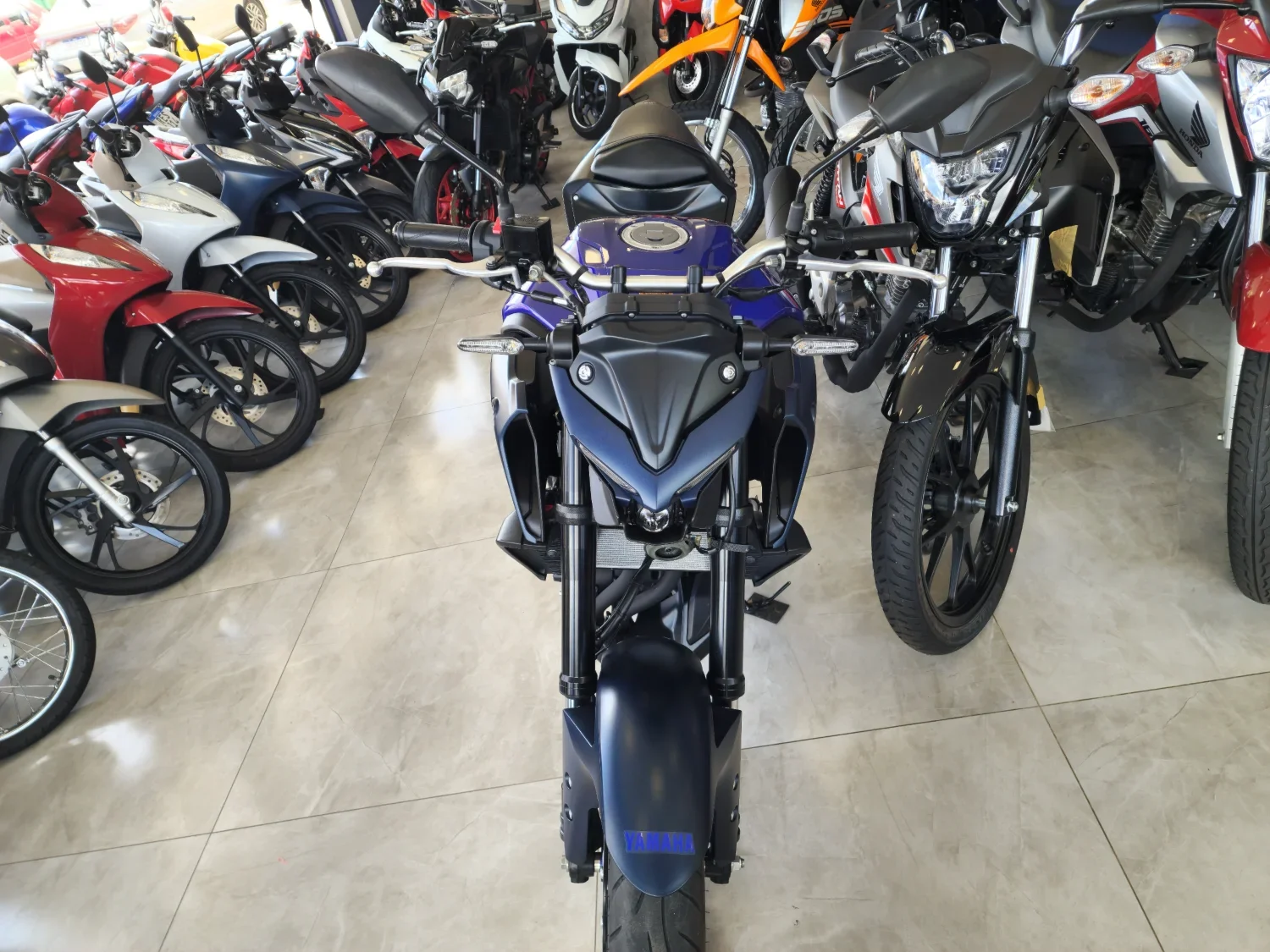 Yamaha Mt 03 Abs 2024/2025 - Usada em Goiânia - GO - Planeta Motos Goiânia