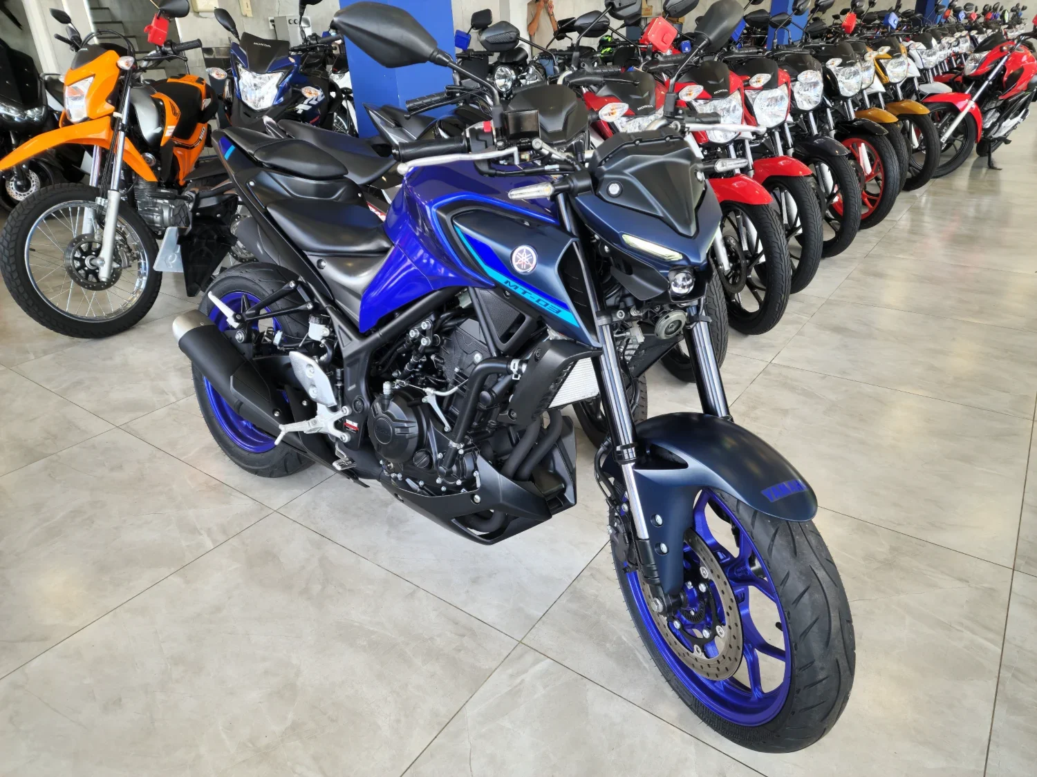 Yamaha Mt 03 Abs 2024/2025 - Usada em Goiânia - GO - Planeta Motos Goiânia