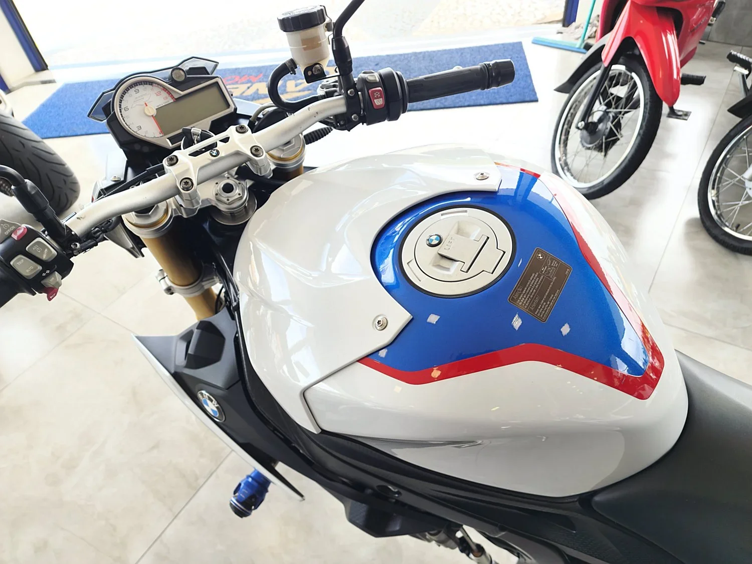 Bmw S 1000 R 2018/2018 - Usada em Goiânia - GO - Planeta Motos Goiânia