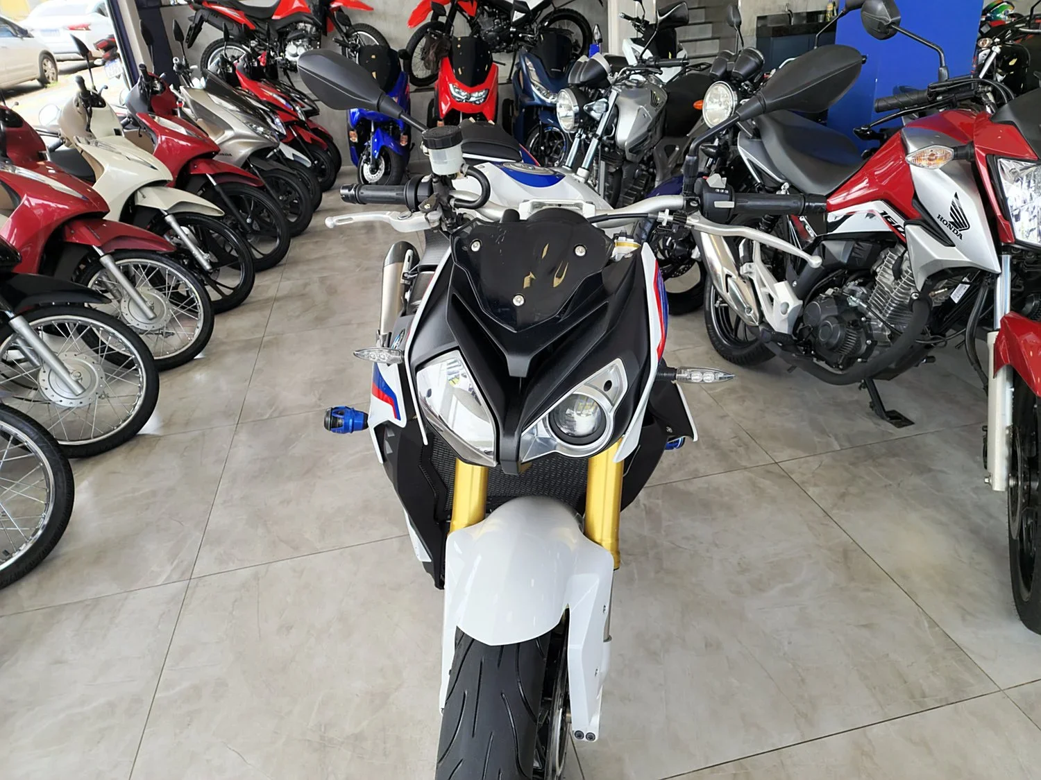 Bmw S 1000 R 2018/2018 - Usada em Goiânia - GO - Planeta Motos Goiânia