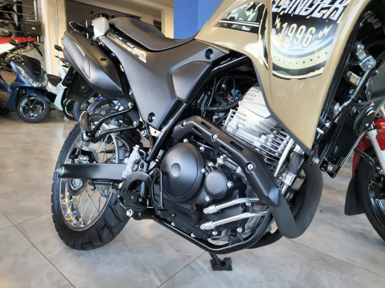 Yamaha Xtz 250 Lander 2022/2022 - Usada em Goiânia - GO - Planeta Motos Goiânia