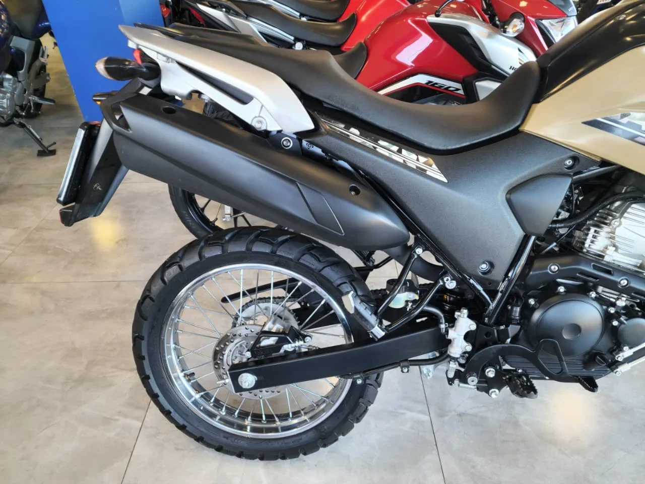 Yamaha Xtz 250 Lander 2022/2022 - Usada em Goiânia - GO - Planeta Motos Goiânia