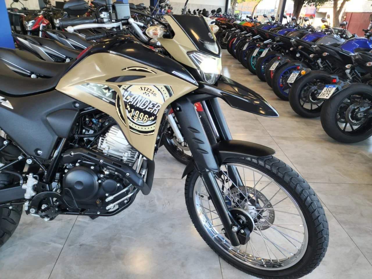 Yamaha Xtz 250 Lander 2022/2022 - Usada em Goiânia - GO - Planeta Motos Goiânia