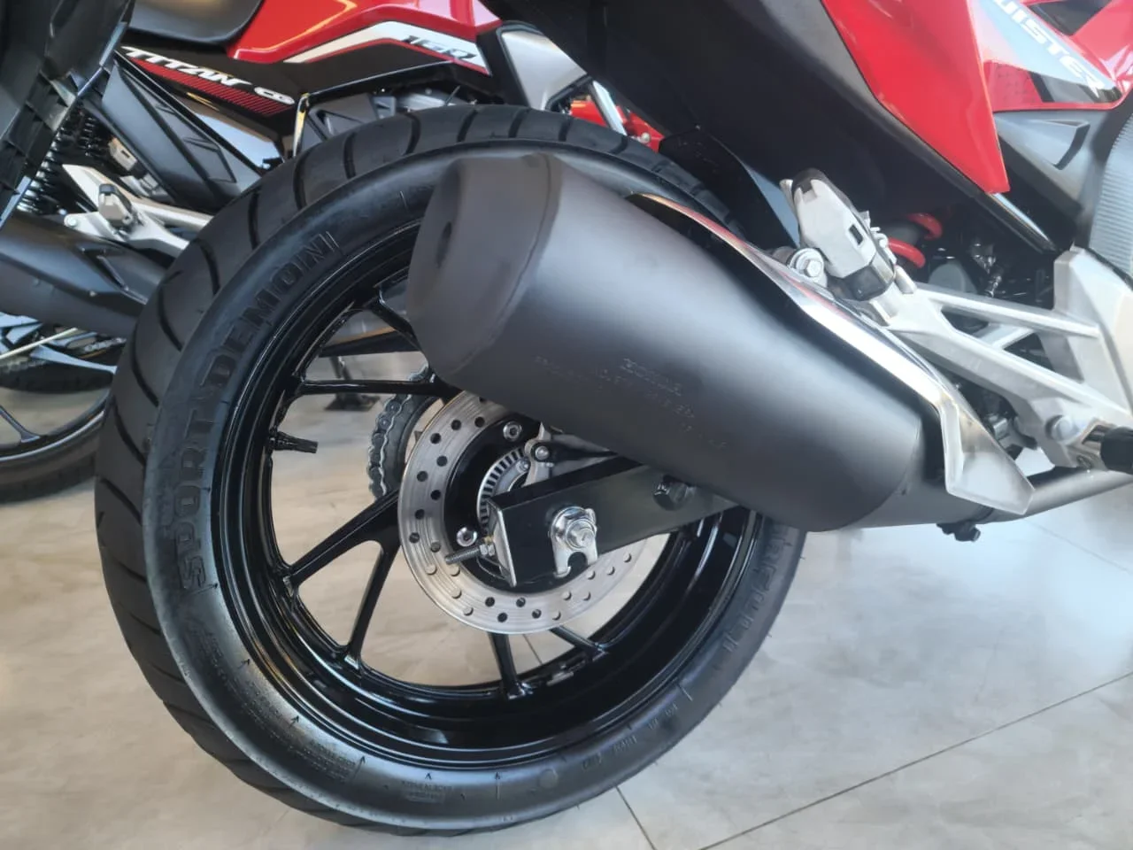 Honda Cbx 250 Twister 2019/2019 - Usada em Goiânia - GO - Planeta Motos Goiânia